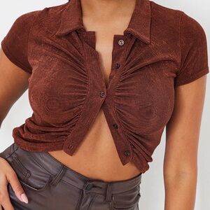 Pretty Little Thing Chocolate Acetate Slinky Ruched Short Sleeve Shirt Crop 4